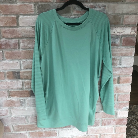 A Glow- Maternity Sweater XL - Picture 1 of 4